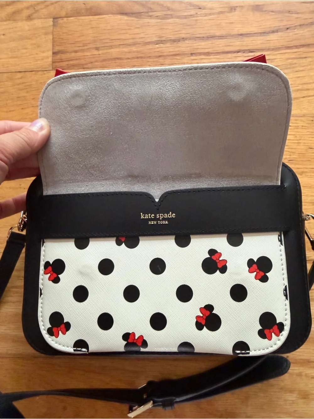 Disney x Kate Spade mini mouse bag